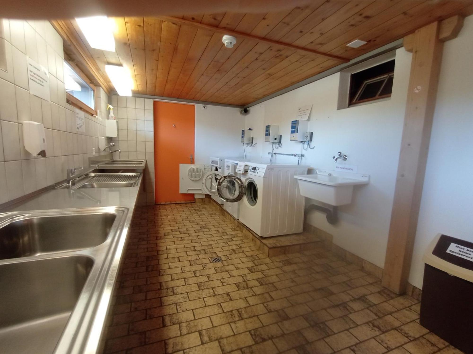 Chambre Double Doppelzimmer Camping Jaunpass Boltigen Zewnętrze zdjęcie